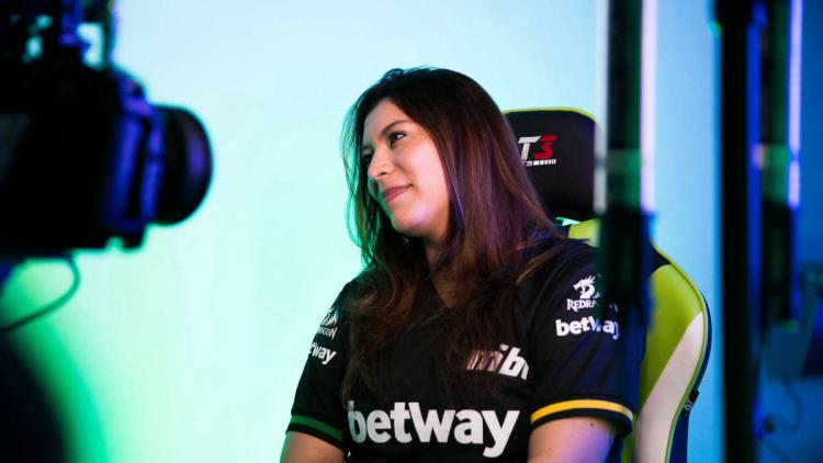 fly venstre MIBR Female