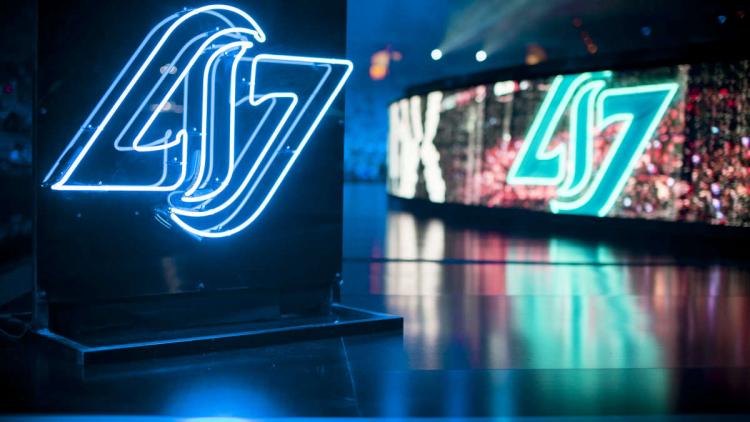 Counter Logic Gaming har til hensikt å signere det mannlige teamet til VALORANT