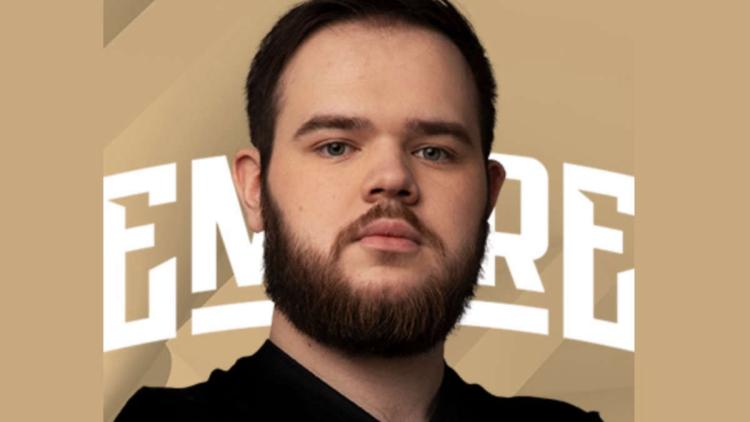 Rainbow Six- lineup Team Empire ble stående uten analytiker