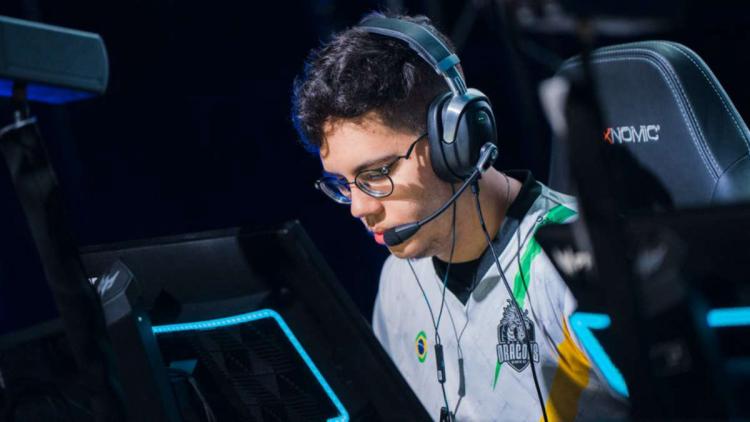 peres forlot startoppstillingen Black Dragons e-Sports