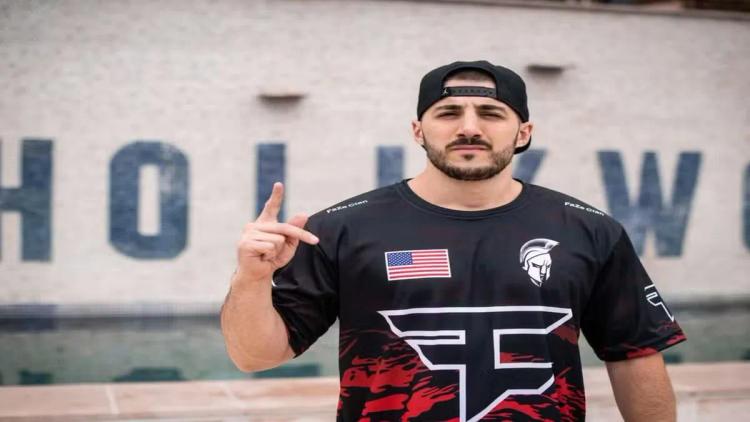 Nickmercs skiller offisielt lag med FaZe Clan etter fem år