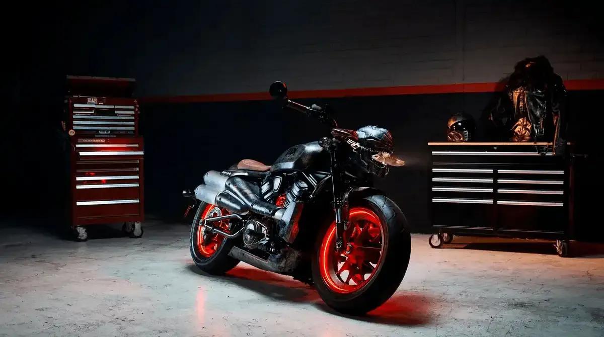 Bethesda avduker DOOM: The Dark Ages-Themed Harley-Davidson Sportster S