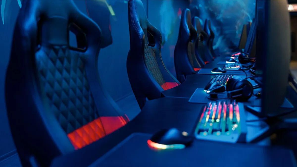 Turneringsplattformer som smelter sammen tradisjonelle kasinospill med konkurransedyktig e-sport