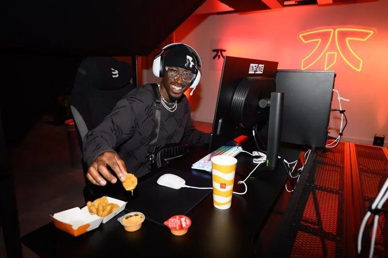 Fnatic og McDonald's UK lanserer et brennende partnerskap med McSpicy® og Frank's RedHot®