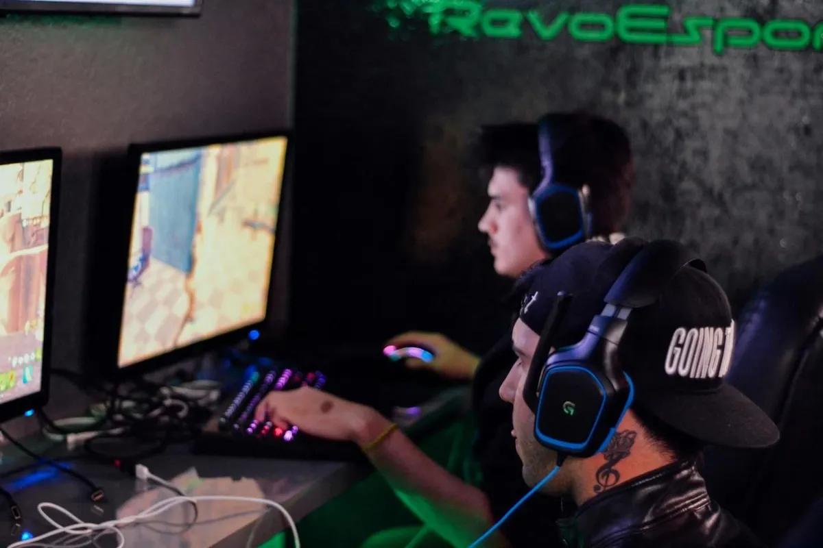Hvordan tipper du på e-sport-arrangementer hvis du nettopp har begynt?