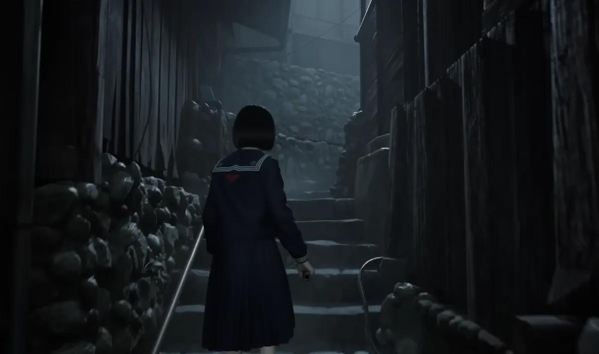 Silent Hill f-gjennomgang fremhever dristig setting, skummel historiefortelling og splittende kamp
