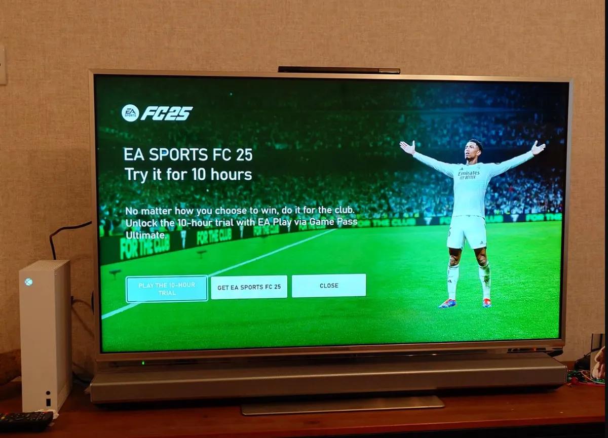 Guy Mowbrays stemme får en AI-klone for EA Sports FC 26