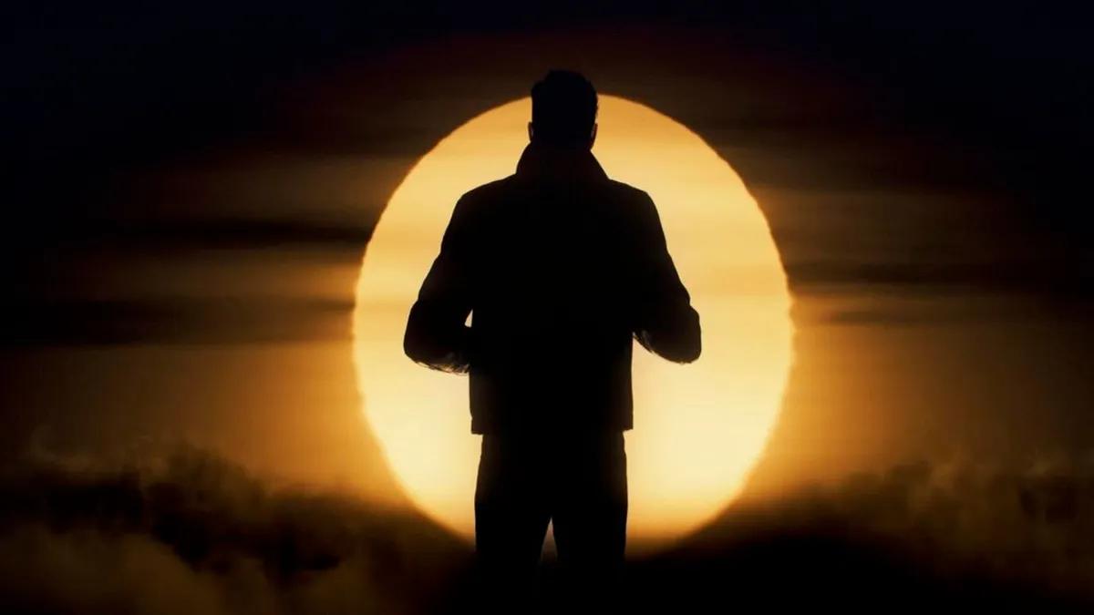 007 First Light Imponerende salg avslørt: 1,5 millioner eksemplarer på to dager