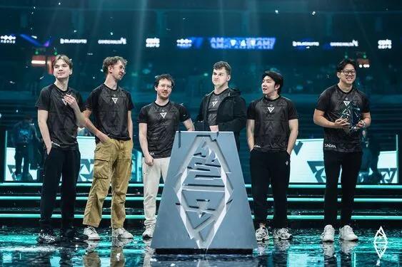 Tundra Esports skiller lag med Dota 2-laget sitt når hele laget blir med i første uke