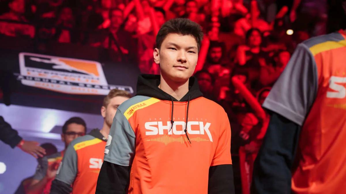 sinatraa kan gå tilbake til Sentinels ved å erstatte zombs