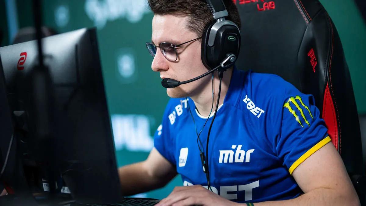 brnz 4n kan erstatte WOOD 7 i startoppstillingen MIBR