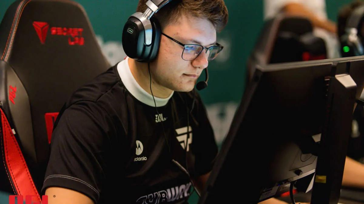 NEKIZ forlater startoppstillingen paiN Gaming