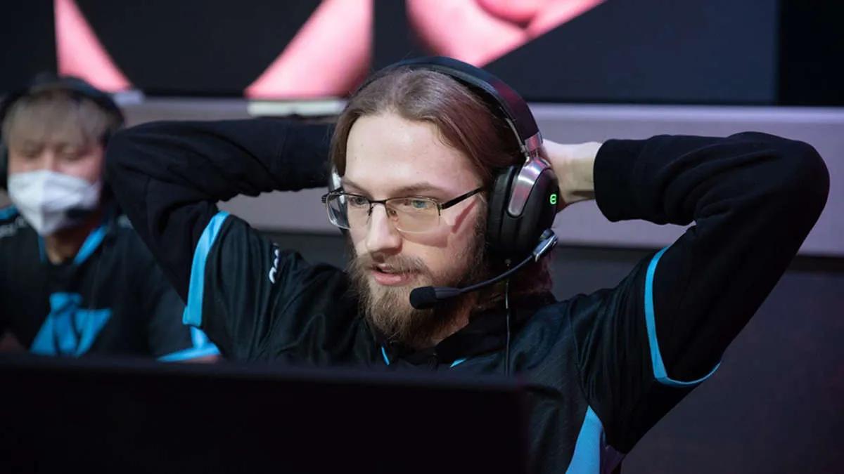 Vatroh forlater Counter Logic Gaming