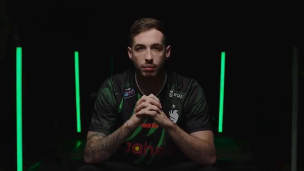 kennyS ble den nye snikskytteren Team Falcons