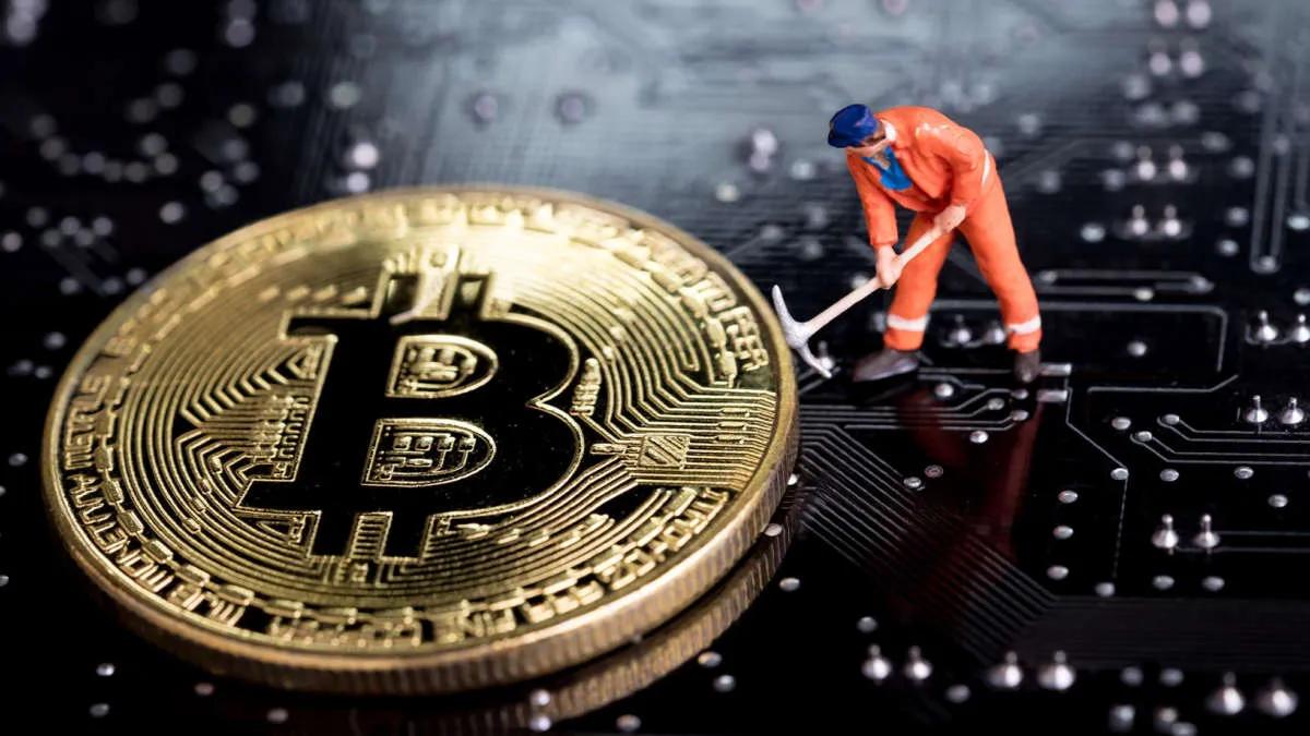 Gruvearbeidere selger bitcoins i bulk