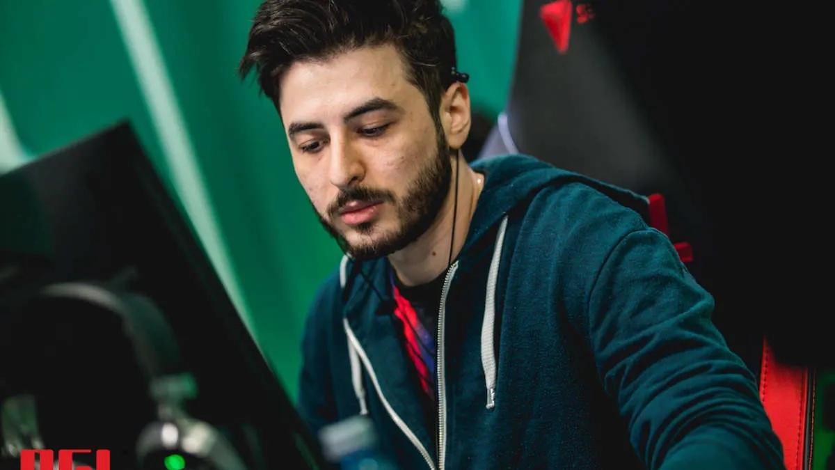 djay annonserte sin avgang fra Evil Geniuses White