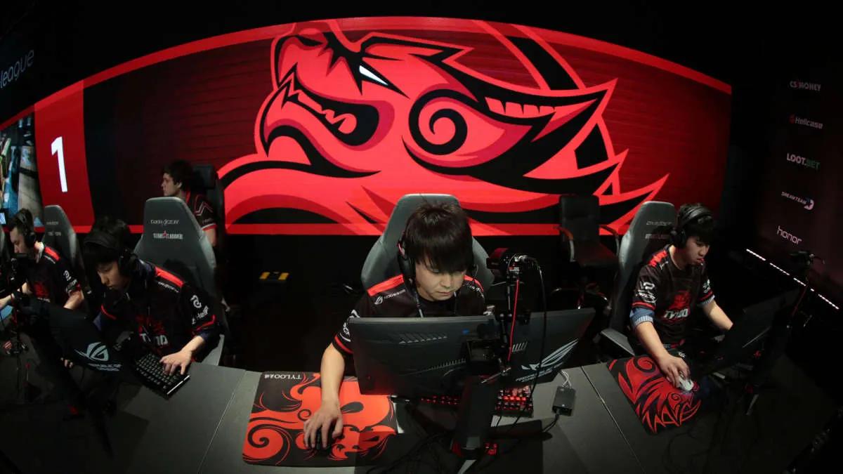 Valve resirkulerer RMR- -løkkestrukturen før dur fra BLAST