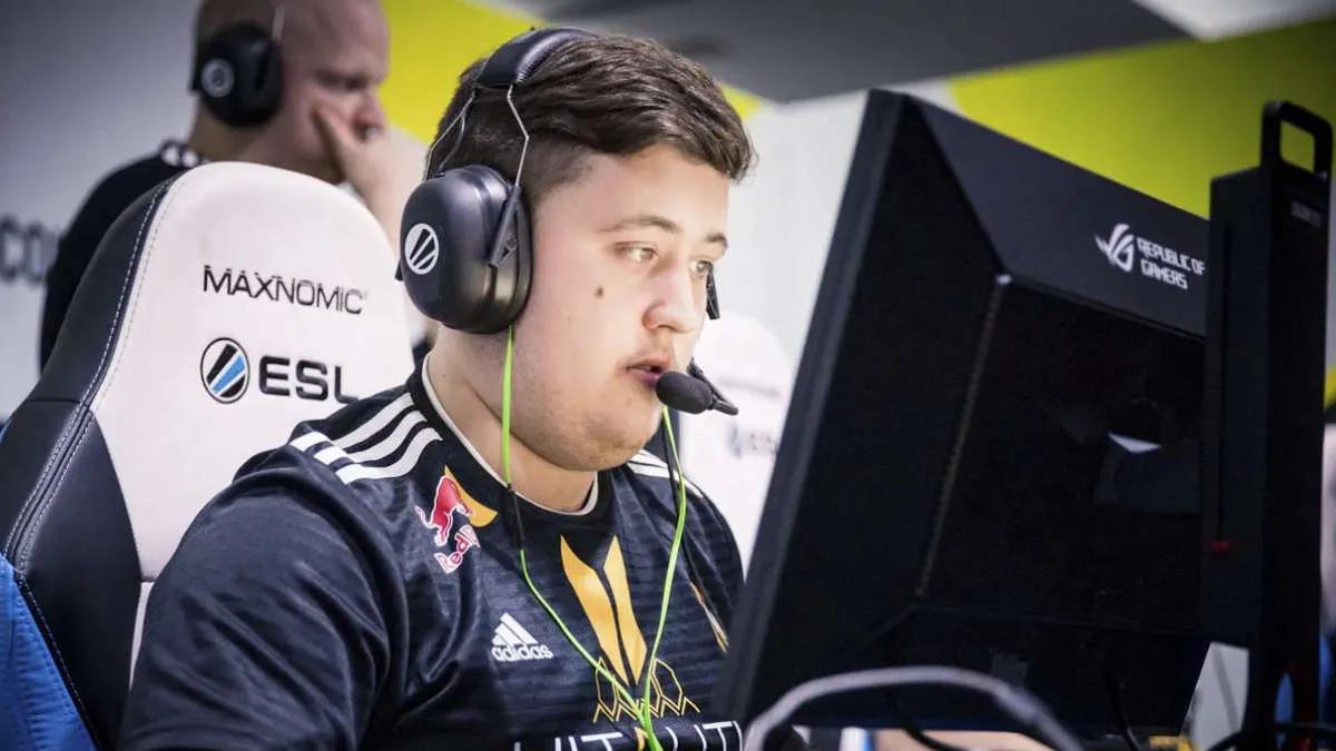 In 2023, ZywOo from Team Vitality eliminated opponents more frequently using automatic weapons than with the AWP