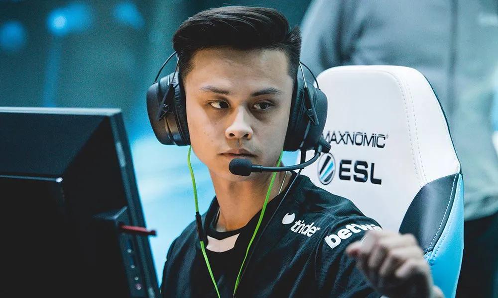 CS2-skandale: Stewie2k anklaget for å ha svindlet en spiller for penger og sjeldne skins
